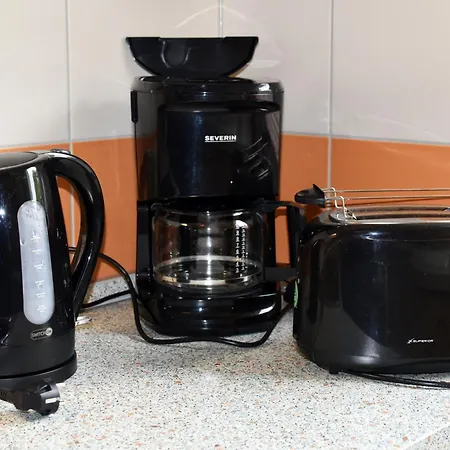 Guwo Gaestewohnung Friedrich-schiller-str 27 구벤