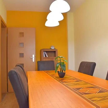 Guwo Gaestewohnung Friedrich-schiller-str 27 *